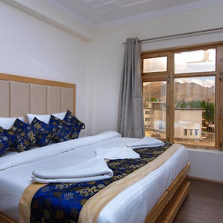 The Nangsay Hotel Лех Экстерьер фото