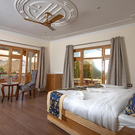 The Nangsay Hotel Лех Экстерьер фото