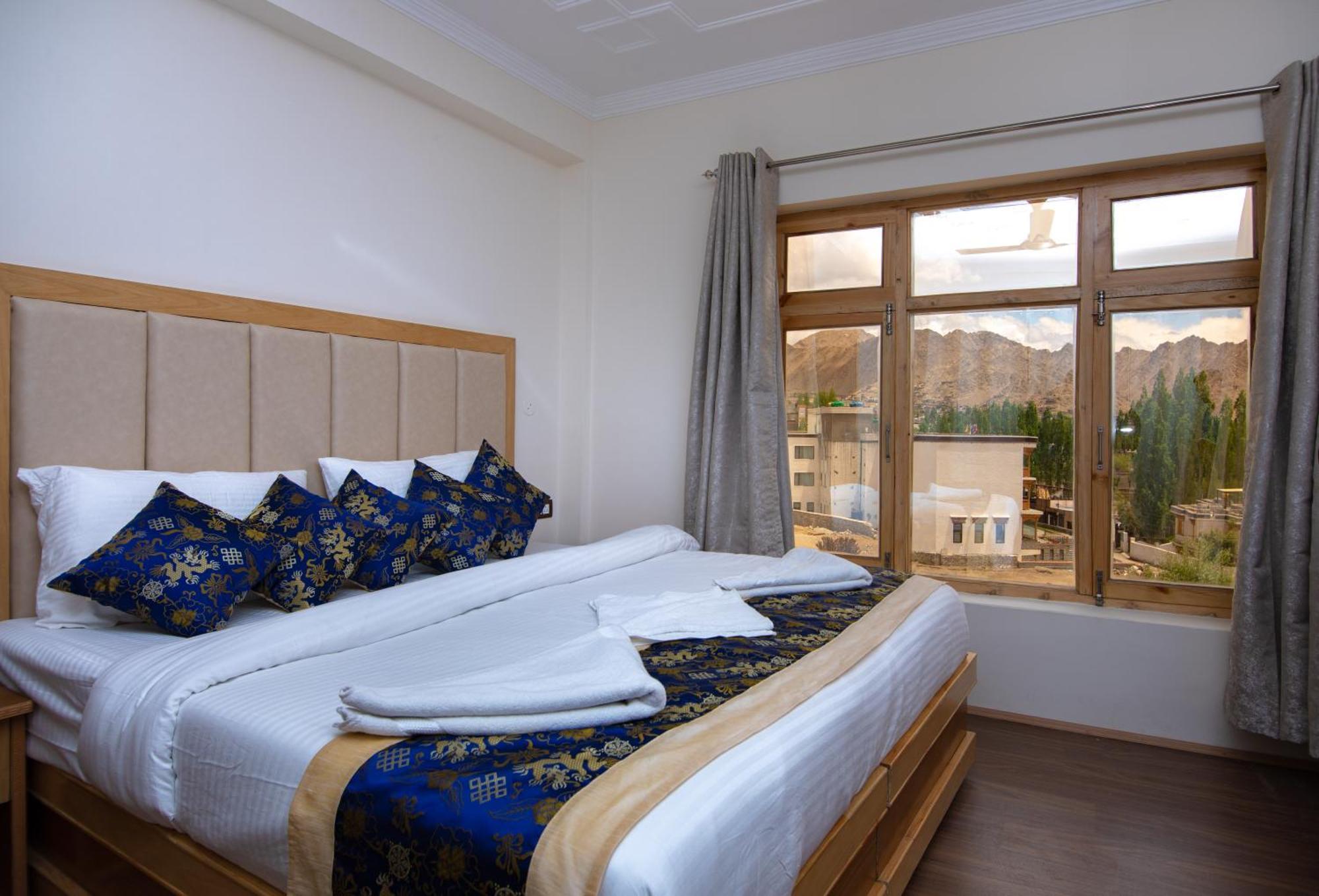 The Nangsay Hotel Лех Экстерьер фото