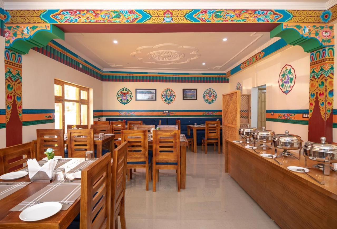 The Nangsay Hotel Лех Экстерьер фото