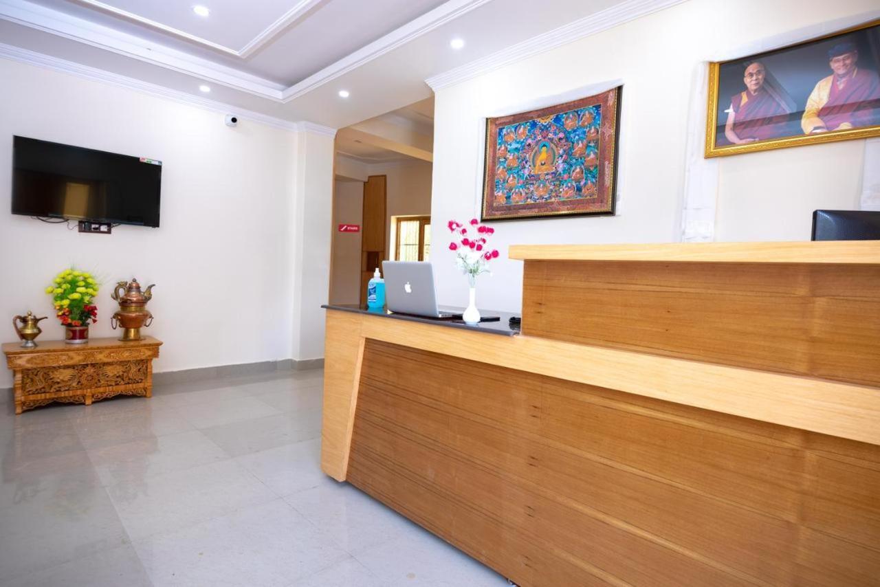 The Nangsay Hotel Лех Экстерьер фото