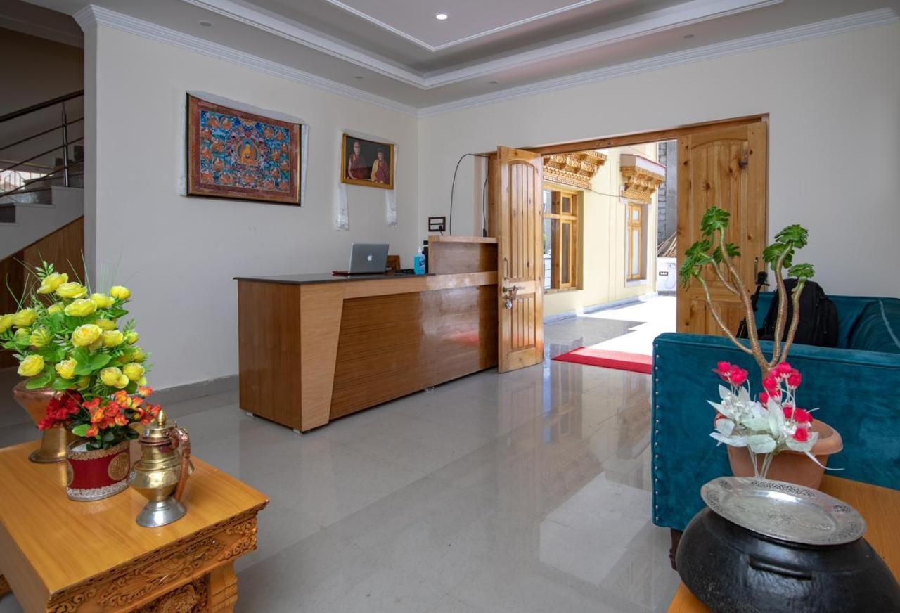 The Nangsay Hotel Лех Экстерьер фото